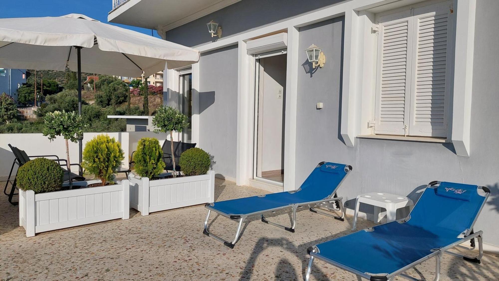 Villa Elea Tolón Exterior photo