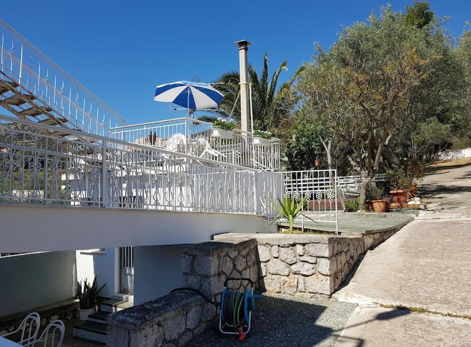 Villa Elea Tolón Exterior photo