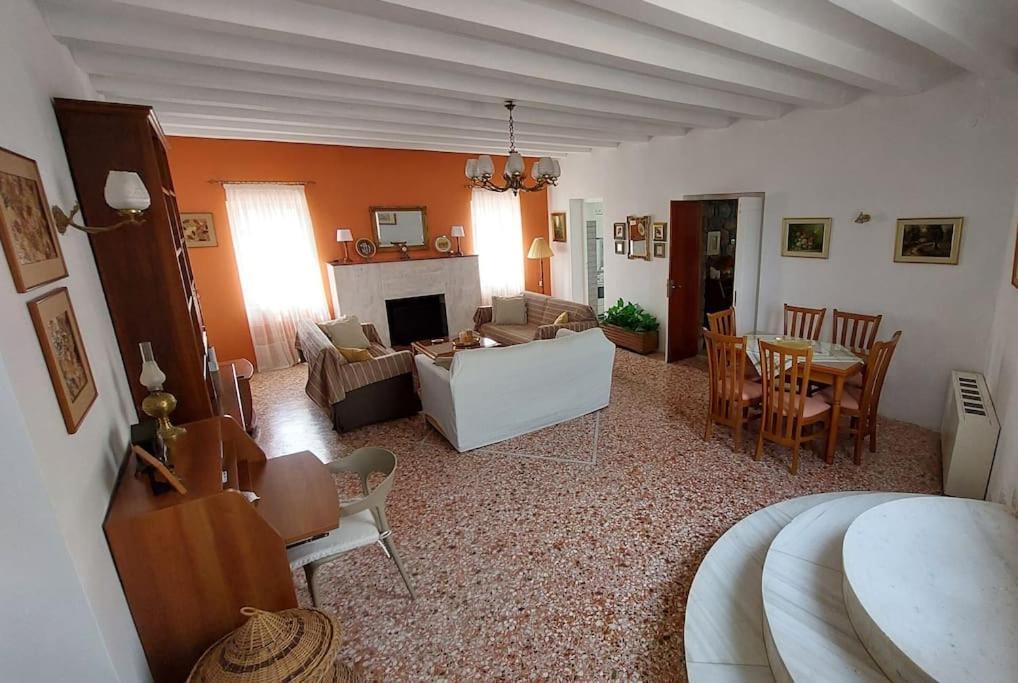 Villa Elea Tolón Exterior photo